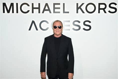 michael kors nears deal to buy versace|michael kors acquisition.